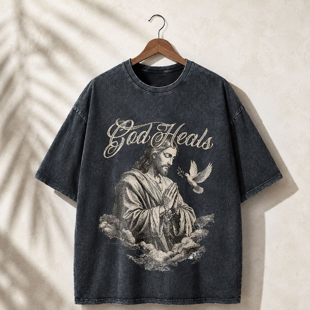 God Heals Christian Oversized Graphic T-Shirt – Vintage Christian Streetwear Tee